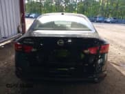 ✅ 2019 Nissan Altima S • VIN: 1N4BL4BV3KC157223 • Лот: 43127216. Опубликован ранее на IAAI с пробегом 63 459 миль. Бесплатный доступ к архиву аукционных продаж из США и подробный отчёт об истории автомобиля на DreamBid. Изображение 16.