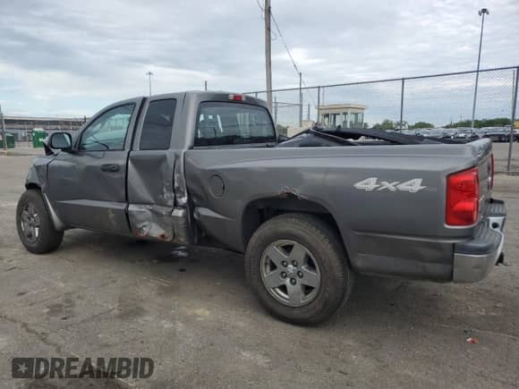 2006 Dodge Dakota SLT with VIN 1D7HW42N46S714511, listed as a Copart auction lot 56504245 with 84,468 mi miles and Salvage title. Bid and sale history available at DreamBid. Image 2.