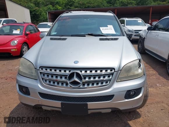 ✅ 2008 Mercedes-Benz M 320 CDI • VIN: 4JGBB22E28A408914 • Лот: 42408331. Опубликован ранее на IAAI с пробегом 194 706 миль. Бесплатный доступ к архиву аукционных продаж из США и подробный отчёт об истории автомобиля на DreamBid. Изображение 6.