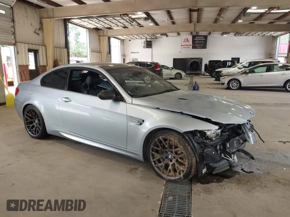 ✅ 2013 BMW M3 • VIN: WBSKG9C56DJ593341 • Lot: 42652368. Listed on IAAI with 66,338 mi. Free auction sales archive from the USA and detailed vehicle history report at DreamBid. Image 1.