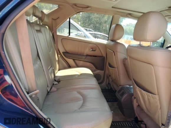 ✅ 2003 Lexus RX 300 • VIN: JTJGF10U830151689 • Лот: 66693085. Опубликован ранее на Copart с пробегом 145 223 миль. Бесплатный доступ к архиву аукционных продаж из США и подробный отчёт об истории автомобиля на DreamBid. Изображение 11.