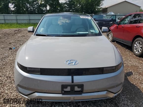 ✅ 2024 Hyundai Ioniq 5 Limited • VIN: KM8KRDDFXRU239402 • Lot: 63258125. Listed on Copart with 7,112 mi. Free auction sales archive from the USA and detailed vehicle history report at DreamBid. Image 5.