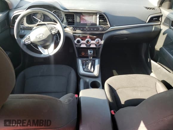 ✅ 2019 Hyundai Elantra SE • VIN: 5NPD74LF3KH490041 • Lot: 69196025. Listed on Copart with 94,807 mi. Free auction sales archive from the USA and detailed vehicle history report at DreamBid. Image 8.