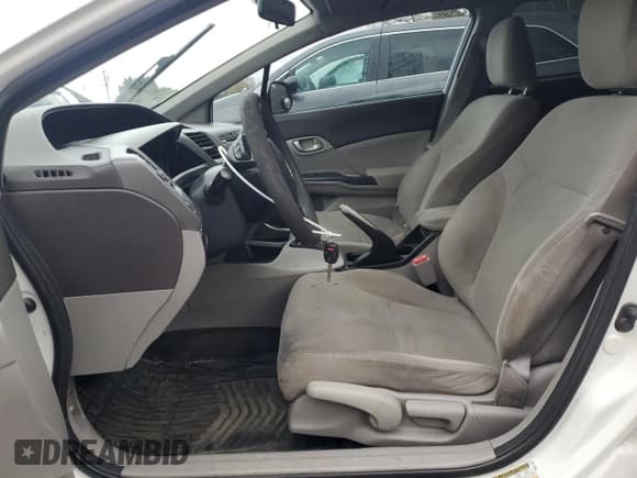 ✅ 2012 Honda Civic • VIN: 2HGFB2F42CH106932 • Lot: 53804525. Wystawiony na Copart z przebiegiem 183 209 mil. Bezpłatny archiwum sprzedaży aukcyjnych z USA i szczegółowy raport historii pojazdu na DreamBid. Zdjęcie 7.