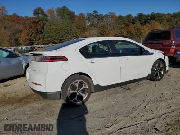 ✅ 2015 Chevrolet Volt • VIN: 1G1RB6E4XFU117417 • Lot: 78355134. Wystawiony na Copart z przebiegiem 124 370 mil. Bezpłatny archiwum sprzedaży aukcyjnych z USA i szczegółowy raport historii pojazdu na DreamBid. Zdjęcie 3.