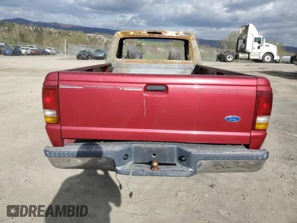 ✅ 1994 Ford Ranger XLT • VIN: 1FTCR10U6RTA92755 • Lot: 63377485. Wystawiony na Copart z przebiegiem Nie podano. Bezpłatny archiwum sprzedaży aukcyjnych z USA i szczegółowy raport historii pojazdu na DreamBid. Zdjęcie 6.