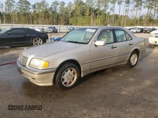 ✅ 1998 Mercedes-Benz C 230/260/280/320 • VIN: WDBHA23G9WA612591 • Лот: 48573885. Опубликован ранее на Copart с пробегом 181 290 миль. Бесплатный доступ к архиву аукционных продаж из США и подробный отчёт об истории автомобиля на DreamBid. Изображение 1.