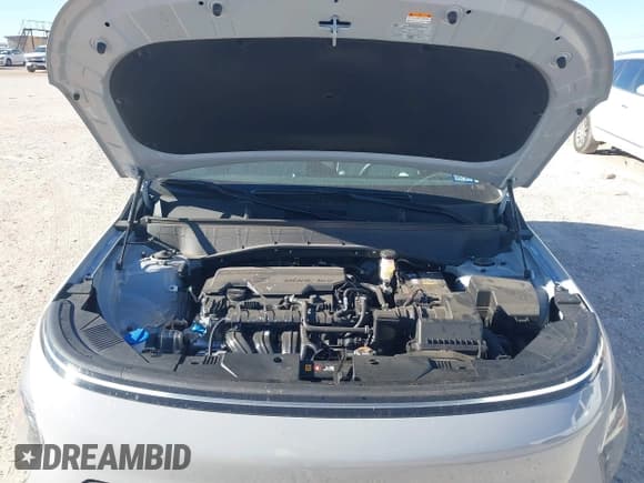 ✅ 2025 Hyundai Kona SEL • VIN: KM8HB3AB6SU339044 • Lot: 43602243. Listed on IAAI with 7,475 mi. Free auction sales archive from the USA and detailed vehicle history report at DreamBid. Image 10.