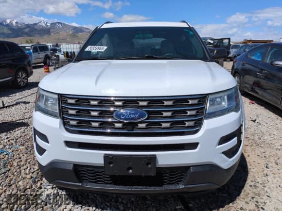 ✅ 2016 Ford Explorer • VIN: 1FM5K7B82GGA62492 • Lot: 56959965. Listed on Copart with 73,505 mi. Free auction sales archive from the USA and detailed vehicle history report at DreamBid. Image 5.