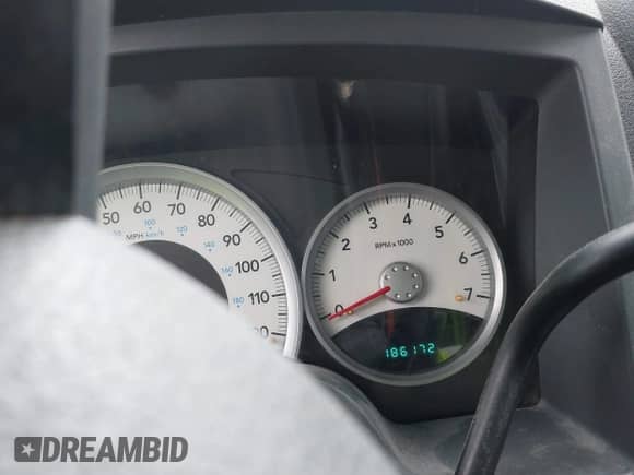 2007 Dodge Dakota SLT with VIN 1D7HW48K77S129162, listed as a IAAI auction lot 41842077 with 186,172 mi miles and . Bid and sale history available at DreamBid. Image 7.