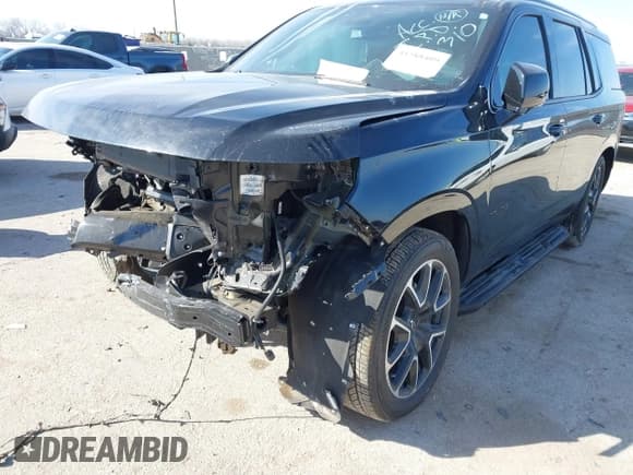 ✅ 2024 Chevrolet Tahoe RST • VIN: 1GNSCRKD7RR224919 • Lot: 41588409. Wystawiony na IAAI z przebiegiem 17 247 mil. Bezpłatny archiwum sprzedaży aukcyjnych z USA i szczegółowy raport historii pojazdu na DreamBid. Zdjęcie 6.