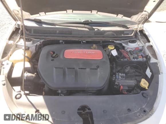 ✅ 2013 Dodge Dart Limited • VIN: 1C3CDFCH0DD319567 • Lot: 85091055. Listed on Copart with 152,379 mi. Free auction sales archive from the USA and detailed vehicle history report at DreamBid. Image 11.