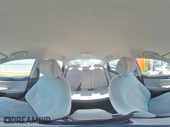 ✅ 2016 Hyundai Sonata Sport • VIN: 5NPE34AF6GH263338 • Lot: 46224433. Listed on Copart with 95,396 mi. Free auction sales archive from the USA and detailed vehicle history report at DreamBid. Image 13.