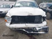 ✅ 2009 Dodge 1500 SLT • VIN: 1D3HB18P99S802477 • Lot: 41138943. Wystawiony na IAAI z przebiegiem 178 463 mil. Bezpłatny archiwum sprzedaży aukcyjnych z USA i szczegółowy raport historii pojazdu na DreamBid. Zdjęcie 6.