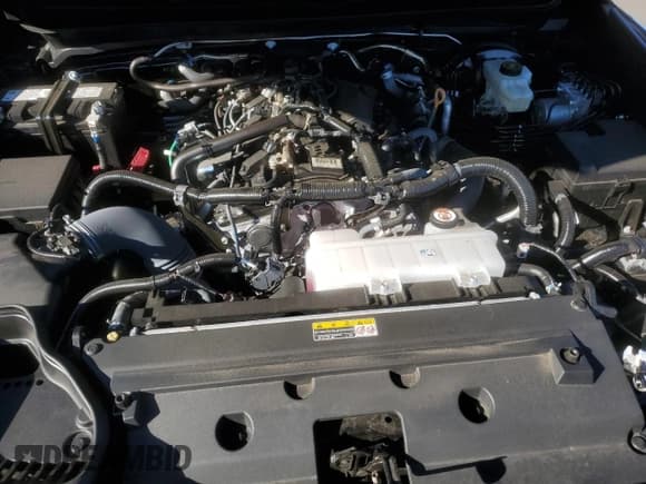 ✅ 2025 Toyota Tacoma SR • VIN: 3TMLB5JN3SM104688 • Lot: 85784015. Listed on Copart with 13,755 mi. Free auction sales archive from the USA and detailed vehicle history report at DreamBid. Image 11.