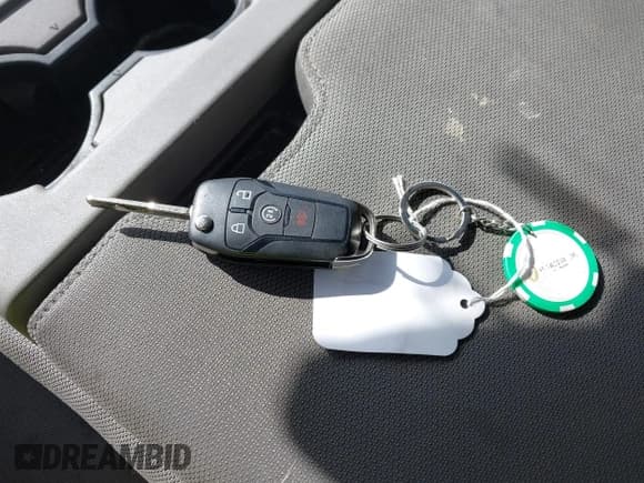 ✅ 2015 Ford F-150 XLT • VIN: 1FTEW1E88FFB31773 • Lot: 43539597. Wystawiony na IAAI z przebiegiem 80 441 mil. Bezpłatny archiwum sprzedaży aukcyjnych z USA i szczegółowy raport historii pojazdu na DreamBid. Zdjęcie 11.