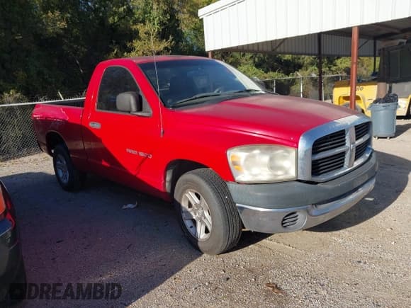 ✅ 2007 Dodge 1500 ST • VIN: 1D7HA16K97J519265 • Lot: 43337145. Listed on IAAI with 210,778 mi. Free auction sales archive from the USA and detailed vehicle history report at DreamBid. Image 1.