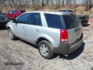 ✅ 2005 Saturn VUE • VIN: 5GZCZ53415S824503 • Lot: 41907616. Wystawiony na IAAI z przebiegiem 208 709 mil. Bezpłatny archiwum sprzedaży aukcyjnych z USA i szczegółowy raport historii pojazdu na DreamBid. Zdjęcie 3.