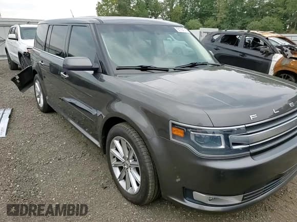 ✅ 2019 Ford Flex Limited • VIN: 2FMHK6D82KBA04449 • Лот: 81734745. Опубликован ранее на Copart с пробегом 110 838 миль. Бесплатный доступ к архиву аукционных продаж из США и подробный отчёт об истории автомобиля на DreamBid. Изображение 14.