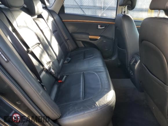 ✅ 2008 Hyundai Azera Limited • VIN: KMHFC46F28A332317 • Lot: 91079825. Listed on Copart with 110,981 mi. Free auction sales archive from the USA and detailed vehicle history report at DreamBid. Image 10.