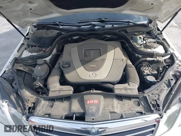 ✅ 2011 Mercedes-Benz E 350 Luxury • VIN: WDDHF5GB5BA325865 • Lot: 43098351. Listed on IAAI with 155,634 mi. Free auction sales archive from the USA and detailed vehicle history report at DreamBid. Image 10.