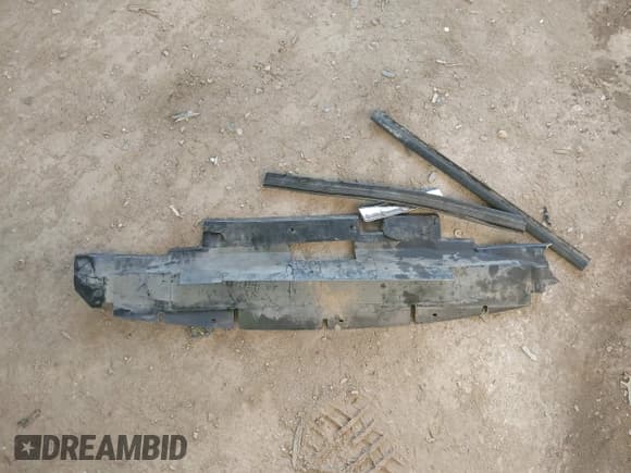 ✅ 2004 Ford F-250 XL • VIN: 1FTNX20P14EC40614 • Lot: 43203321. Listed on IAAI with 204,335 mi. Free auction sales archive from the USA and detailed vehicle history report at DreamBid. Image 12.