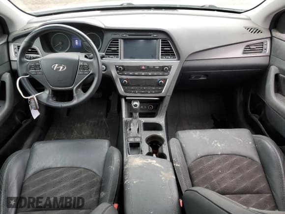 ✅ 2016 Hyundai Sonata Sport • VIN: 5NPE34AF2GH397537 • Лот: 90056025. Опубликован ранее на Copart с пробегом 142 208 миль. Бесплатный доступ к архиву аукционных продаж из США и подробный отчёт об истории автомобиля на DreamBid. Изображение 8.