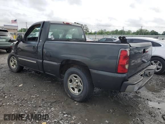 2004 Chevrolet Silverado 1500 LS z VIN 1GCEC14V84Z177549, wystawiony jako Copart lot #55821375 z przebiegiem Nie podano mil oraz Szkoda całkowita • Salvage title. Historia ofert i sprzedaży dostępna na DreamBid. Obrazek 2.