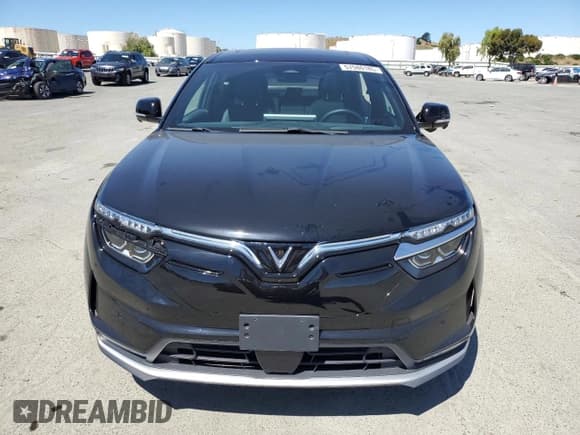 ✅ 2023 VinFast VF 8 Plus • VIN: RLLV1AFA4PH002392 • Лот: 57980185. Опубликован ранее на Copart с пробегом 4 682 миль. Бесплатный доступ к архиву аукционных продаж из США и подробный отчёт об истории автомобиля на DreamBid. Изображение 5.