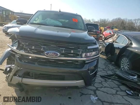 ✅ 2022 Ford Expedition Limited • VIN: 1FMJU1KT3NEA65260 • Lot: 88045055. Listed on Copart with 57,834 mi. Free auction sales archive from the USA and detailed vehicle history report at DreamBid. Image 11.