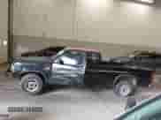 1993 Dodge Dakota z VIN 1B7GG23XXPS146273, wystawiony jako IAAI lot #42115602 z przebiegiem 222 740 mil mil oraz . Historia ofert i sprzedaży dostępna na DreamBid. Obrazek 15.