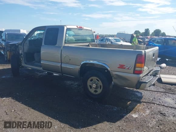 ✅ 1999 GMC Sierra 1500 SLE • VIN: 1GTEK19T1XE523527 • Лот: 42622644. Опубликован ранее на IAAI с пробегом 369 832 миль. Бесплатный доступ к архиву аукционных продаж из США и подробный отчёт об истории автомобиля на DreamBid. Изображение 3.