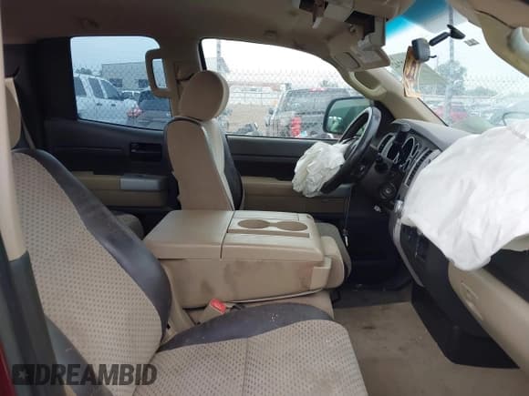 ✅ 2008 Toyota Tundra • VIN: 5TFRU54158X008853 • Лот: 42662742. Опубликован ранее на IAAI с пробегом Не указан. Бесплатный доступ к архиву аукционных продаж из США и подробный отчёт об истории автомобиля на DreamBid. Изображение 5.