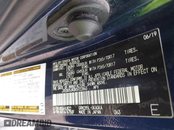 ✅ 2019 Toyota 4Runner SR5 • VIN: JTEBU5JR3K5722863 • Lot: 41578713. Listed on IAAI with 109,723 mi. Free auction sales archive from the USA and detailed vehicle history report at DreamBid. Image 9.