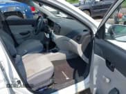 ✅ 2010 Hyundai Accent GLS • VIN: KMHCN4AC4AU485005 • Лот: 42633467. Опубликован ранее на IAAI с пробегом 97 978 миль. Бесплатный доступ к архиву аукционных продаж из США и подробный отчёт об истории автомобиля на DreamBid. Изображение 5.