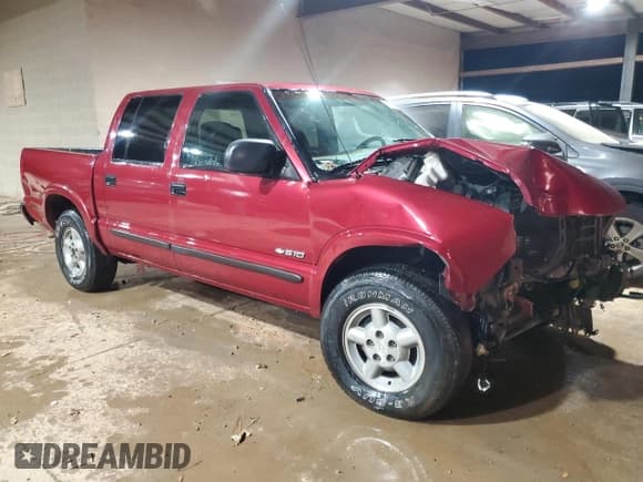 ✅ 2004 Chevrolet S-10 LS • VIN: 1GCDT13X44K123785 • Лот: 84936444. Опубликован ранее на Copart с пробегом 71 375 миль. Бесплатный доступ к архиву аукционных продаж из США и подробный отчёт об истории автомобиля на DreamBid. Изображение 4.