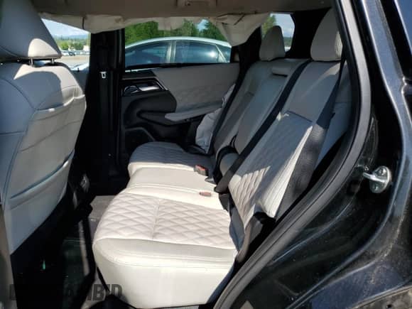 2023 Mitsubishi Outlander SEL z VIN JA4T5VA90PZ027000, wystawiony jako Copart lot #59324345 z przebiegiem 80 180 mil mil oraz Szkoda całkowita • Salvage title. Historia ofert i sprzedaży dostępna na DreamBid. Obrazek 11.