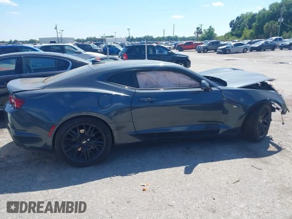 ✅ 2021 Chevrolet Camaro 1LS • VIN: 1G1FB1RX7M0110746 • Lot: 41890788. Wystawiony na IAAI z przebiegiem Nie podano. Bezpłatny archiwum sprzedaży aukcyjnych z USA i szczegółowy raport historii pojazdu na DreamBid. Zdjęcie 12.