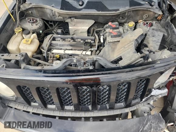 ✅ 2016 Jeep Patriot Sport SE • VIN: 1C4NJPBA8GD748810 • Lot: 82654365. Wystawiony na Copart z przebiegiem 113 030 mil. Bezpłatny archiwum sprzedaży aukcyjnych z USA i szczegółowy raport historii pojazdu na DreamBid. Zdjęcie 11.