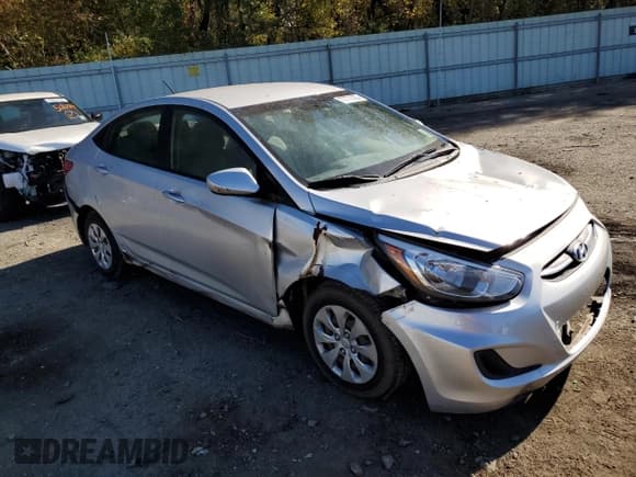 ✅ 2017 Hyundai Accent SE • VIN: KMHCT4AE6HU315892 • Лот: 77777323. Опубликован ранее на Copart с пробегом 141 778 миль. Бесплатный доступ к архиву аукционных продаж из США и подробный отчёт об истории автомобиля на DreamBid. Изображение 4.
