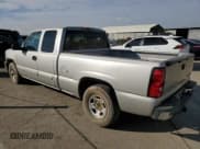✅ 2004 Chevrolet Silverado 1500 LS • VIN: 2GCEC19V541164808 • Лот: 77208314. Опубликован ранее на Copart с пробегом 226 553 миль. Бесплатный доступ к архиву аукционных продаж из США и подробный отчёт об истории автомобиля на DreamBid. Изображение 2.