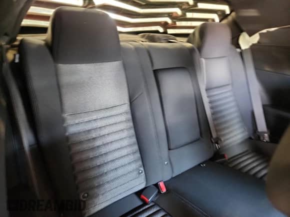 2014 Dodge Challenger Rallye Redline с VIN 2C3CDYAG2EH204043, выставлен на аукционе Copart как лот 65041185 с пробегом 38 697 миль миль и На запчасти • Non repairable. История ставок и продаж доступна на DreamBid. Изображение 10.