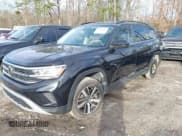 ✅ 2021 Volkswagen Atlas SE • VIN: 1V2DP2CA5MC545191 • Лот: 41464429. Опубликован ранее на IAAI с пробегом 90 350 миль. Бесплатный доступ к архиву аукционных продаж из США и подробный отчёт об истории автомобиля на DreamBid. Изображение 2.