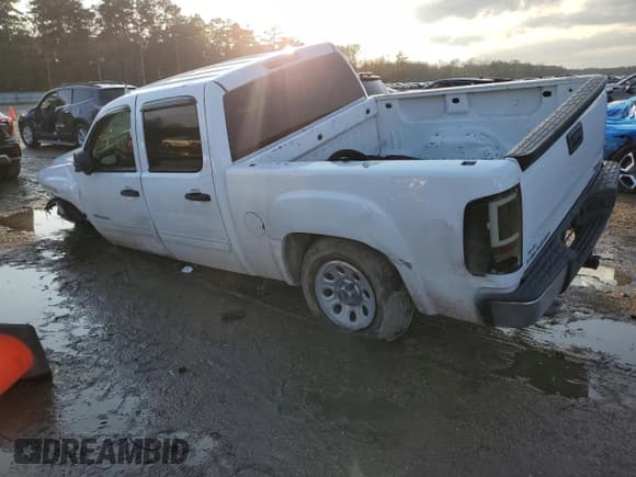 ✅ 2013 GMC Sierra 1500 SL • VIN: 3GTP1UEA1DG141763 • Lot: 86215814. Listed on Copart with 231,857 mi. Free auction sales archive from the USA and detailed vehicle history report at DreamBid. Image 2.
