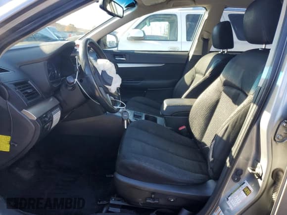 ✅ 2010 Subaru Outback Premium All-Weather Anniversary • VIN: 4S4BRBCC9A3370424 • Лот: 90267495. Опубликован ранее на Copart с пробегом 207 900 миль. Бесплатный доступ к архиву аукционных продаж из США и подробный отчёт об истории автомобиля на DreamBid. Изображение 7.