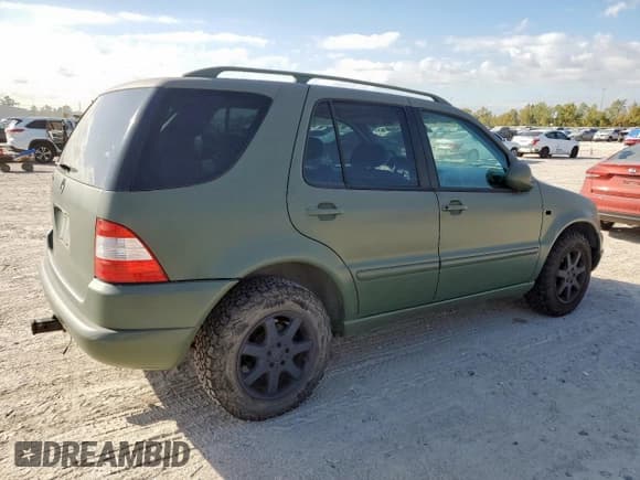 ✅ 1999 Mercedes-Benz M 320/430/500 • VIN: 4JGAB72E2XA098917 • Лот: 91905845. Опубликован ранее на Copart с пробегом 120 326 миль. Бесплатный доступ к архиву аукционных продаж из США и подробный отчёт об истории автомобиля на DreamBid. Изображение 3.