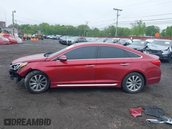 ✅ 2016 Hyundai Sonata Sport • VIN: 5NPE34AFXGH389119 • Лот: 42182734. Опубликован ранее на IAAI с пробегом 92 966 миль. Бесплатный доступ к архиву аукционных продаж из США и подробный отчёт об истории автомобиля на DreamBid. Изображение 14.