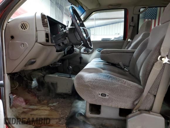 ✅ 1999 Chevrolet Silverado 3500 • VIN: 1GCHK33R3XF002759 • Lot: 87410485. Listed on Copart with 164,655 mi. Free auction sales archive from the USA and detailed vehicle history report at DreamBid. Image 7.