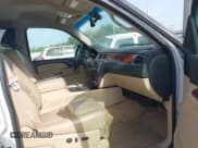 ✅ 2008 Chevrolet Silverado 1500 • VIN: 2GCFC13Y681118367 • Lot: 42632087. Wystawiony na IAAI z przebiegiem 99 623 mil. Bezpłatny archiwum sprzedaży aukcyjnych z USA i szczegółowy raport historii pojazdu na DreamBid. Zdjęcie 5.