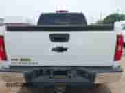 2007 Chevrolet Silverado 1500 1LT z VIN 3GCEK13387G506628, wystawiony jako IAAI lot #42087661 z przebiegiem 270 119 mil mil oraz . Historia ofert i sprzedaży dostępna na DreamBid. Obrazek 15.